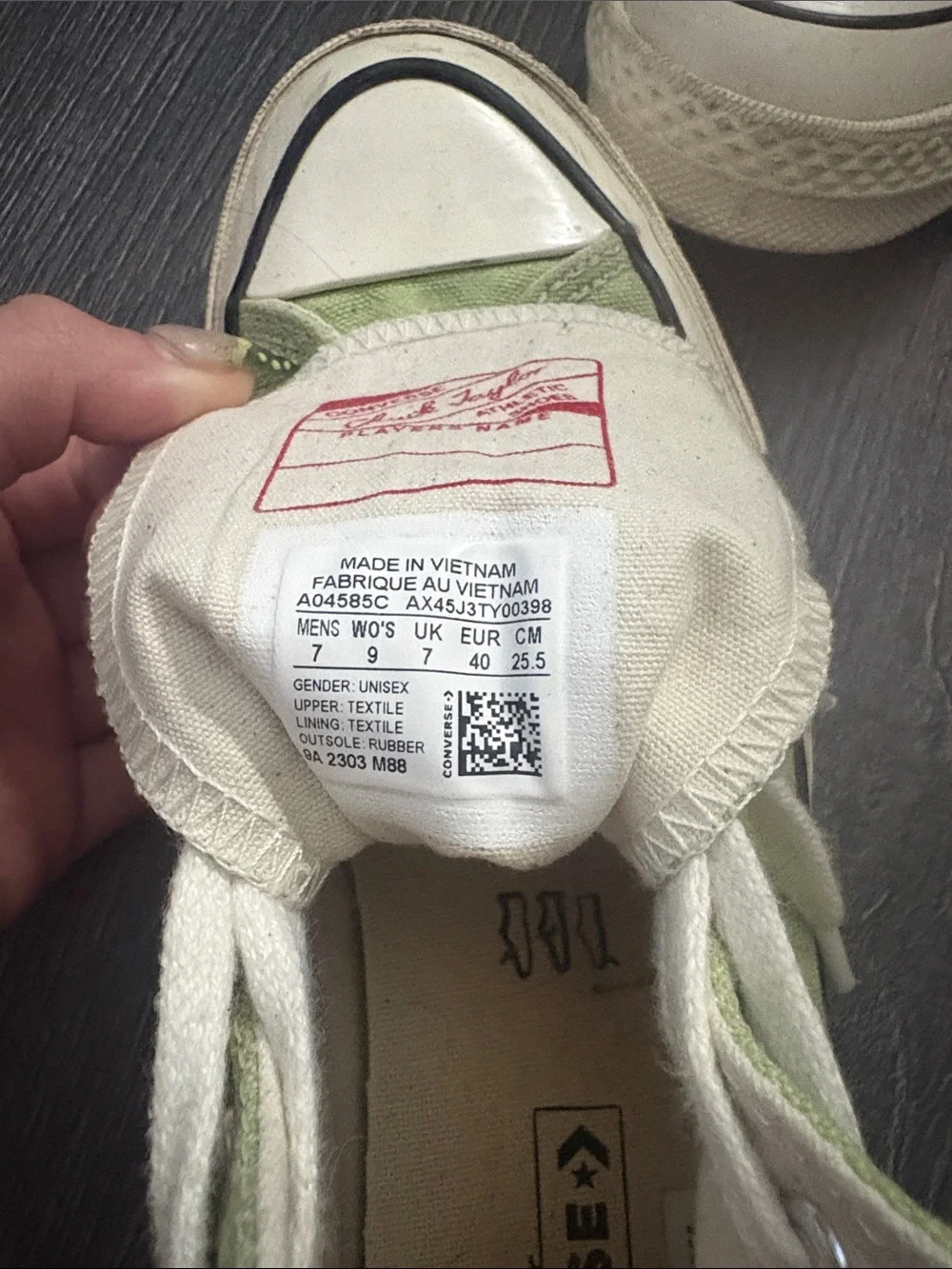 Converse High Top Sneakers Green Canvas - Picture 2 of 3